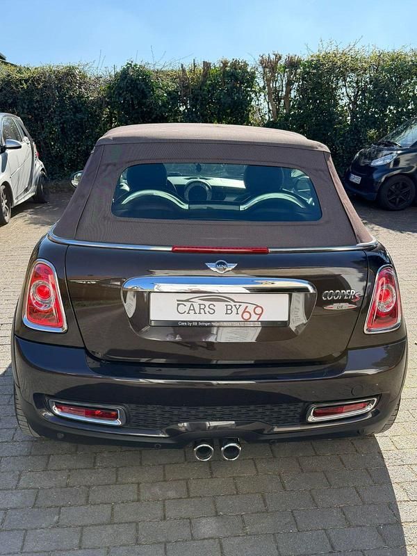 Usata Mini Cooper S Cabriolet 184 CV (135 kW) 2014 Marrone Cabrio