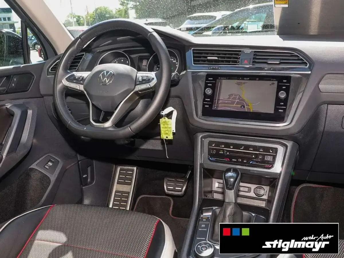 Gebraucht VW Tiguan Sportline 190 PS (139 kW) 2022 Delfingrau metallic SUV