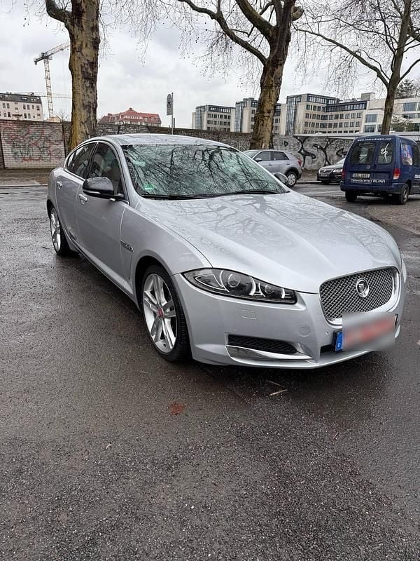 Gebraucht Jaguar XF 200 PS (147 kW) 2011 Grau Limousine