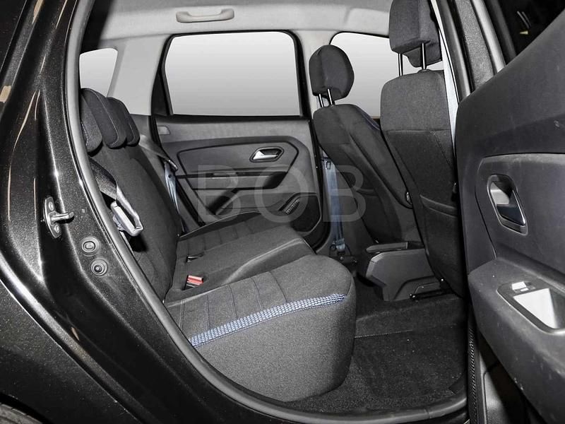 Gebraucht Dacia Duster Celebration 149 PS (109 kW) 2021 Schwarz SUV