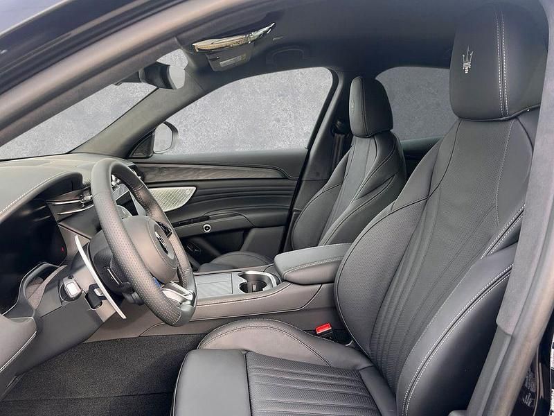 Gebraucht Maserati Grecale 330 PS (242 kW) 2025 Nero tempesta SUV