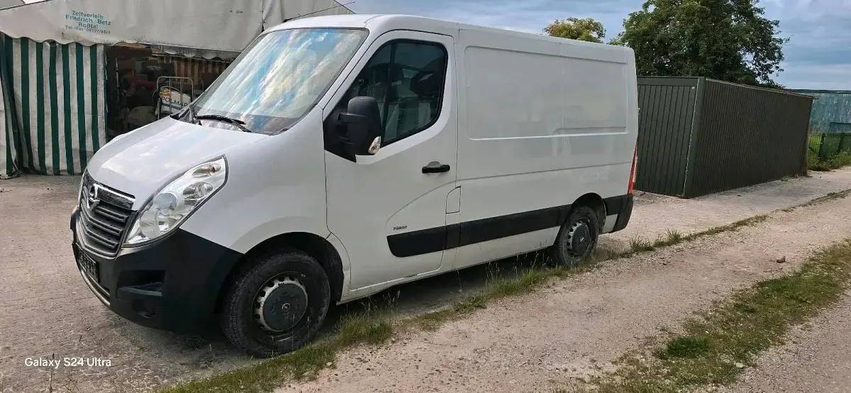 Gebraucht Opel Movano 125 PS (91 kW) 2014 Weiß Van / Kleinbus