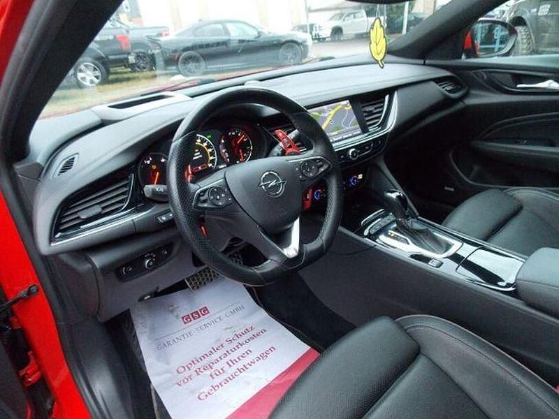 Gebraucht Opel Insignia 260 PS (191 kW) 2018 Rot Limousine
