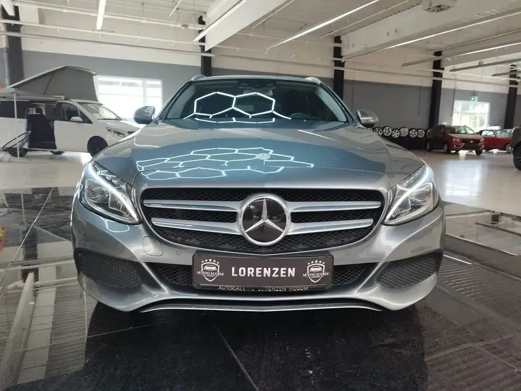 Gebraucht Mercedes C250 204 PS (150 kW) 2016 Grau Kombi