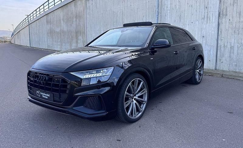 Schwarz Gebraucht 2022 Audi Q8 S-Line SUV | 58.500 € (Guter Preis) - Bild 1/4