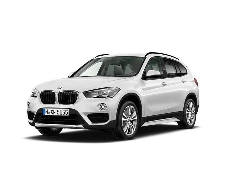 Gebraucht BMW X1 Sport Line 190 PS (139 kW) 2019 Mineralweiß metallic SUV