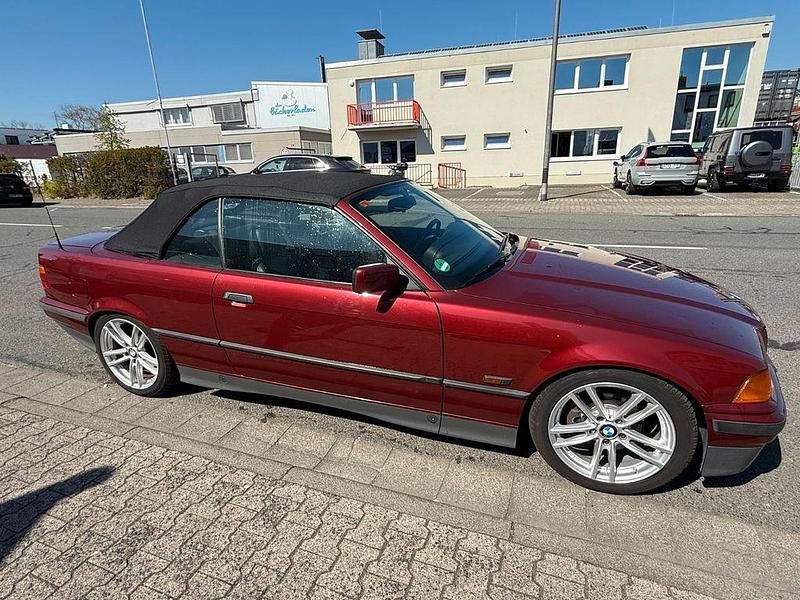 Gebraucht BMW 325 Cabriolet Performance 192 PS (141 kW) 1994 Rot Cabrio