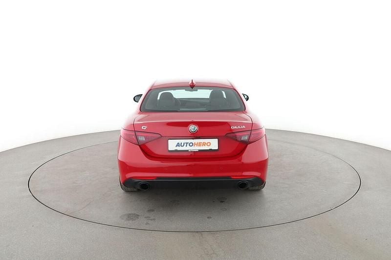 Gebraucht Alfa Romeo Giulia Ti 280 PS (205 kW) 2022 Rot Limousine