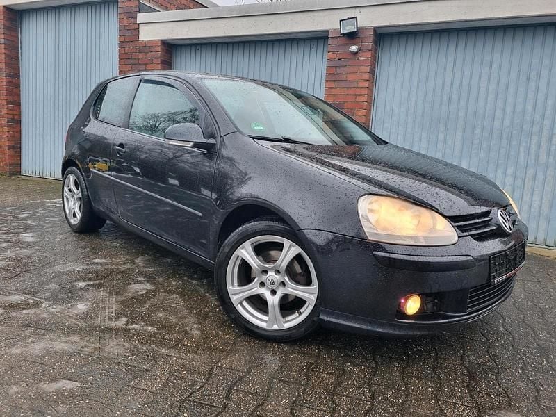 Schwarz Gebraucht 2007 VW Golf V Limousine | 2.200 € (Guter Preis) - Bild 1/4