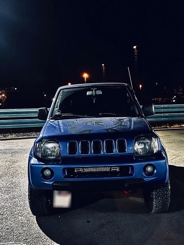 Używany Suzuki Jimny 80 KM (58 kW) 2001 Niebieski SUV
