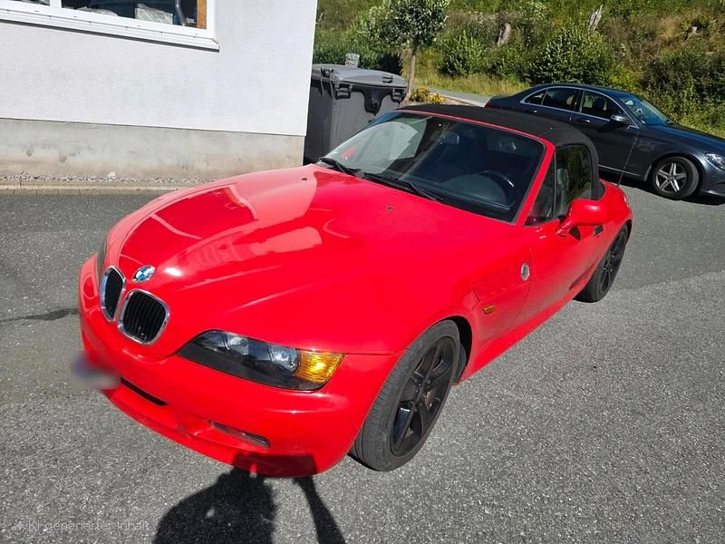 Gebraucht BMW Z3 118 PS (86 kW) 1997 Rot Cabrio