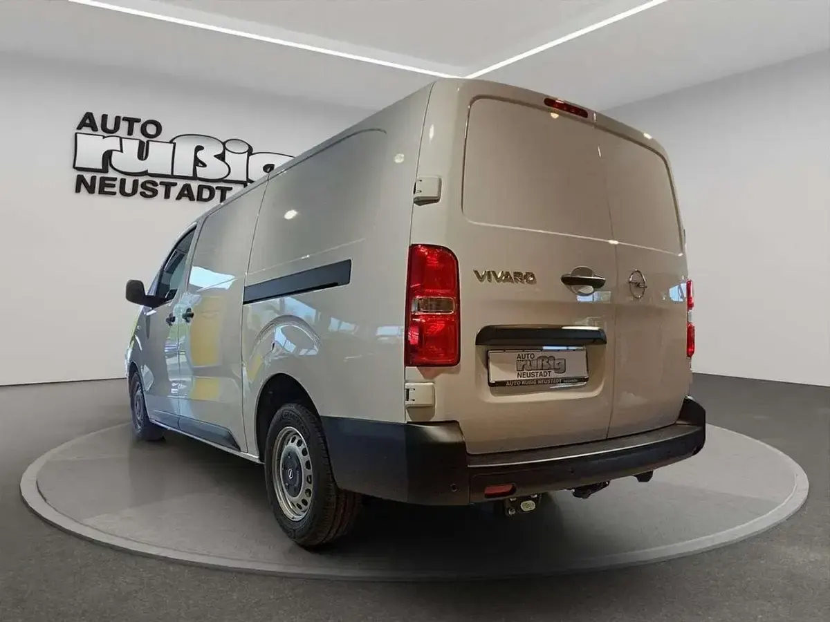 Neu Opel Vivaro 150 PS (110 kW) 2026 Kaolinweiß Van / Kleinbus