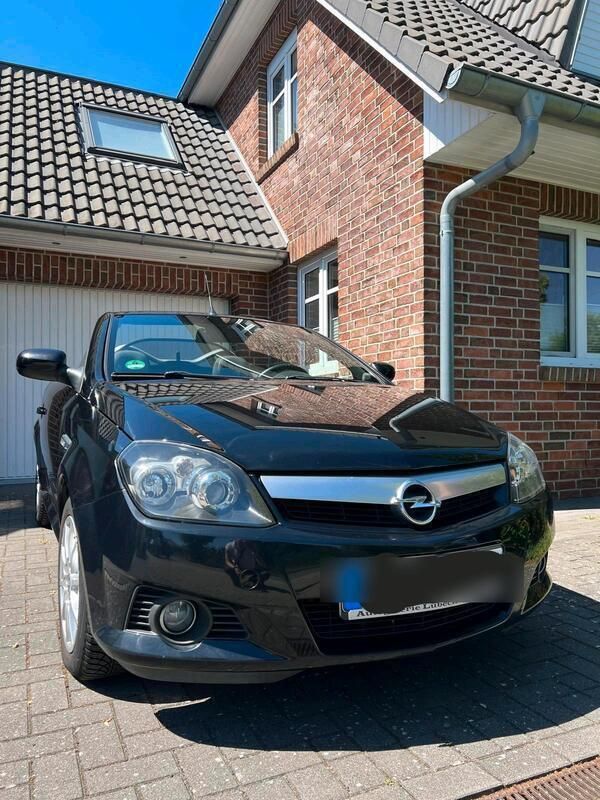 Schwarz Gebraucht 2005 Opel Tigra Cabrio | 2.600 € (Fairer Preis) - Bild 1/4