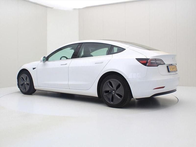 Gebraucht Tesla Model 3 Standard Range 225 kW (306 PS) 2020 Weiß Limousine