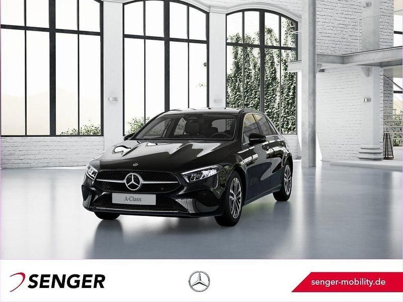 Schwarz Gebraucht 2025 Mercedes A180 Progressive Limousine | 27.990 € (Guter Preis) - Bild 1/4