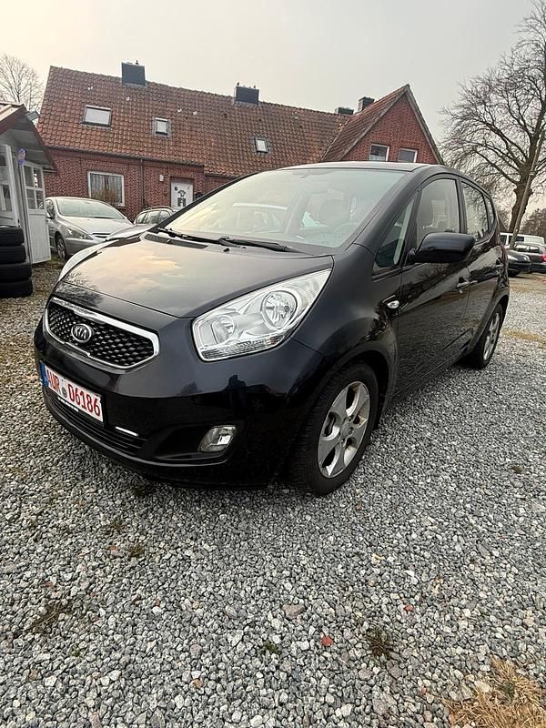 Gebraucht Kia Venga 127 PS (93 kW) 2012 Schwarz Kleinwagen