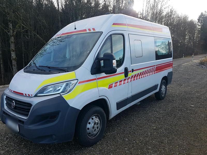 Weiß Gebraucht 2025 Fiat Ducato Van | 13.500 € - Bild 1/4