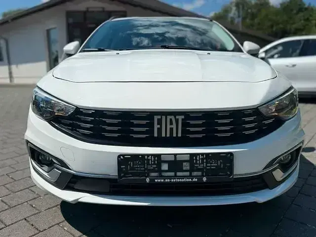 Gebraucht Fiat Tipo 101 PS (74 kW) 2023 Weiß Kombi