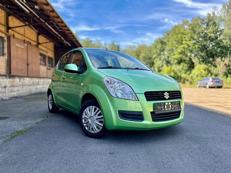 Grün Gebraucht 2008 Suzuki Splash Kleinwagen | 1.900 € - Bild 1/4