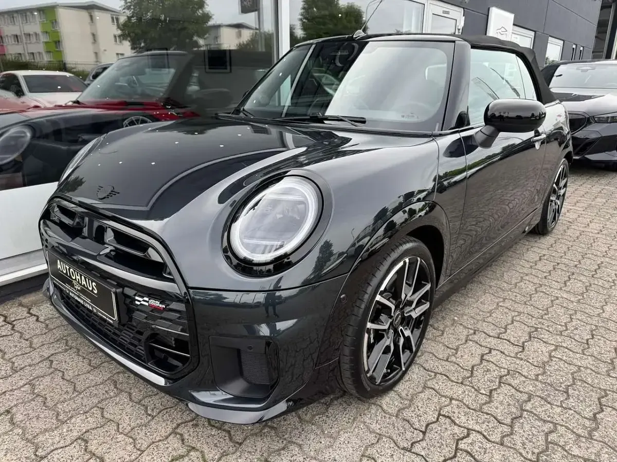 Gebraucht Mini John Cooper Works Cabriolet 204 PS (150 kW) 2025 Grau Cabrio