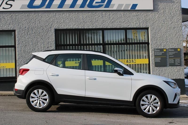 Gebraucht Seat Arona 95 PS (69 kW) 2023 Weiß SUV