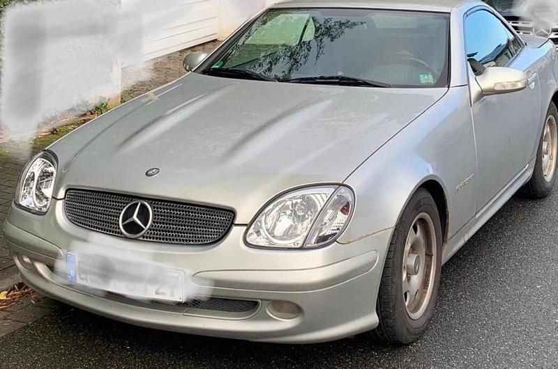 Silber Gebraucht 2001 Mercedes SLK200 Cabrio | 4.500 € (Fairer Preis) - Bild 1/4