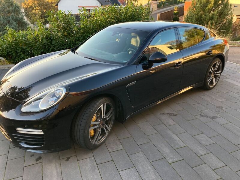Schwarz Gebraucht 2013 Porsche Panamera Turbo Executive Limousine | 44.000 € (Guter Preis) - Bild 1/4