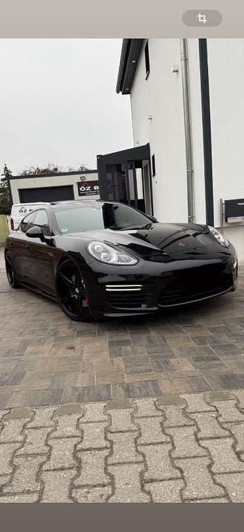 Schwarz Gebraucht 2014 Porsche Panamera GTS Sport Limousine | 33.200 € (Guter Preis) - Bild 1/4