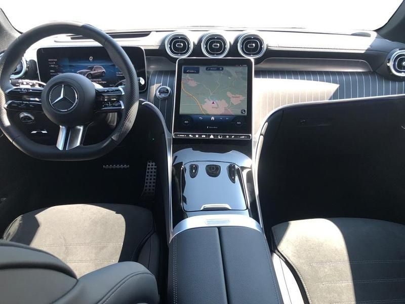 Gebraucht Mercedes GLC300 AMG Line Premium Plus 269 PS (197 kW) 2024 Weiß SUV