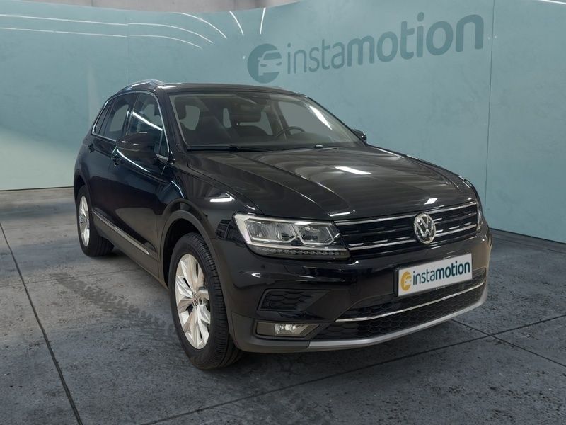 Schwarz Gebraucht 2019 VW Tiguan Highline SUV | 27.506 € (Fairer Preis) - Bild 1/4