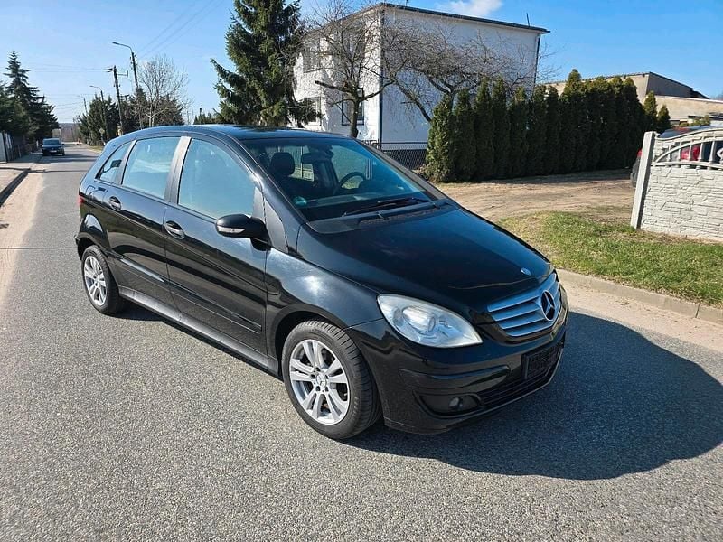 Gebraucht Mercedes B200 136 PS (100 kW) 2007 Van / Kleinbus