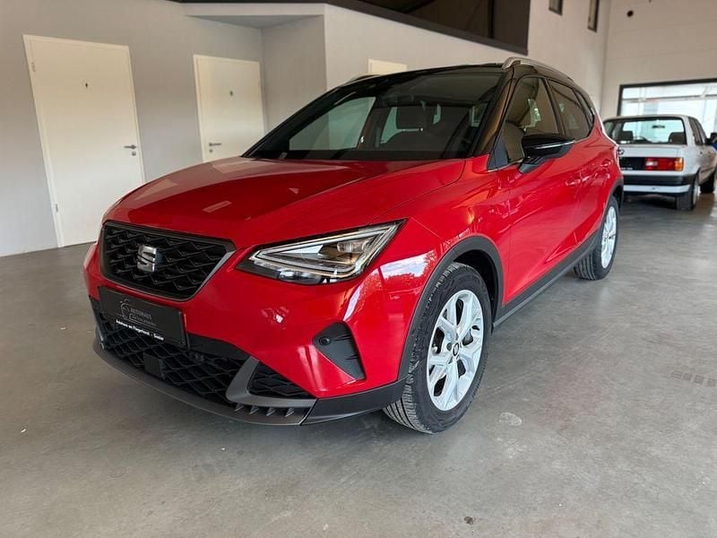 Rojo emocion Gebraucht 2023 Seat Arona FR-Line SUV | 20.450 € (Superpreis) - Bild 1/4
