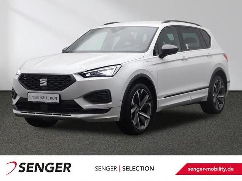 Oryx weiss perlmutteffekt Gebraucht 2021 Seat Tarraco FR SUV | 28.880 € (Fairer Preis) - Bild 1/3