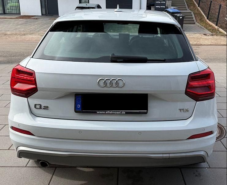 Gebraucht Audi Q2 S-Line 116 PS (85 kW) 2016 Weiß SUV