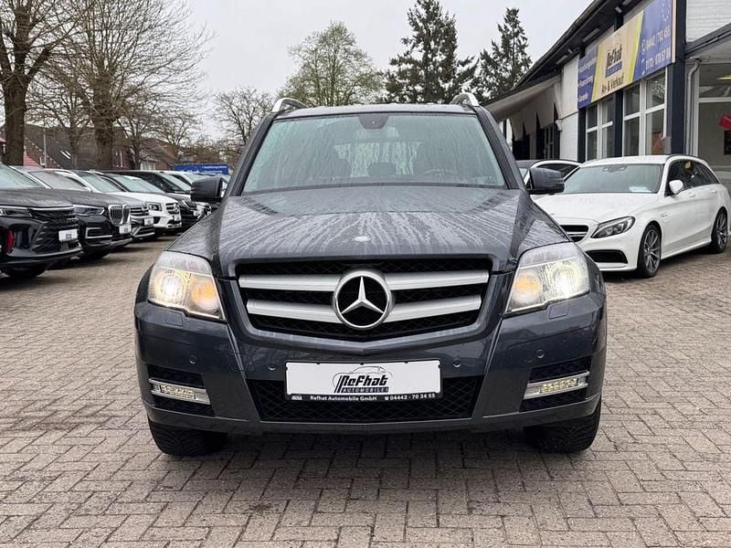 Gebraucht Mercedes GLK200 143 PS (105 kW) 2011 Grau SUV