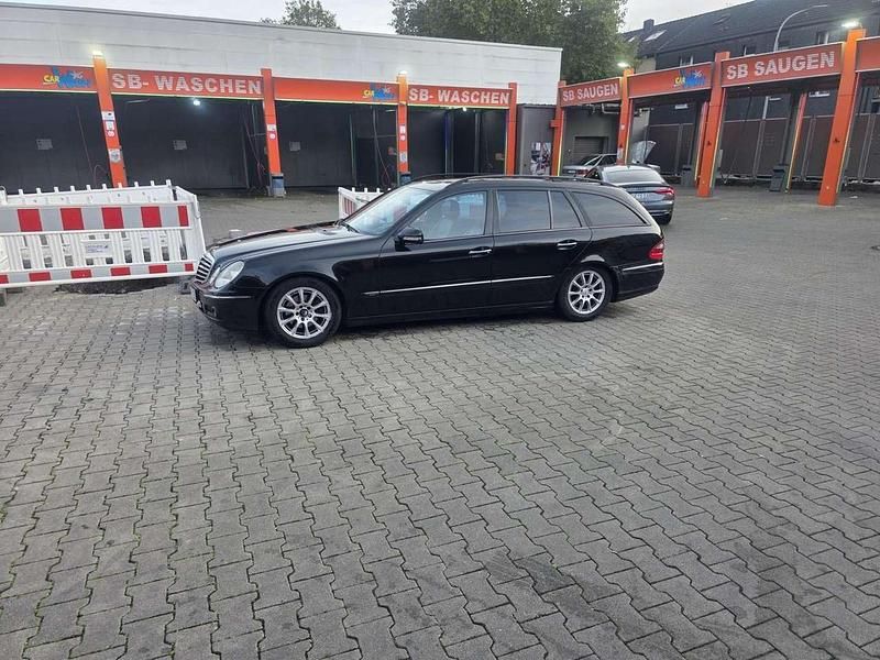 Second-hand Mercedes 220 131 CP (96 kW) 2007