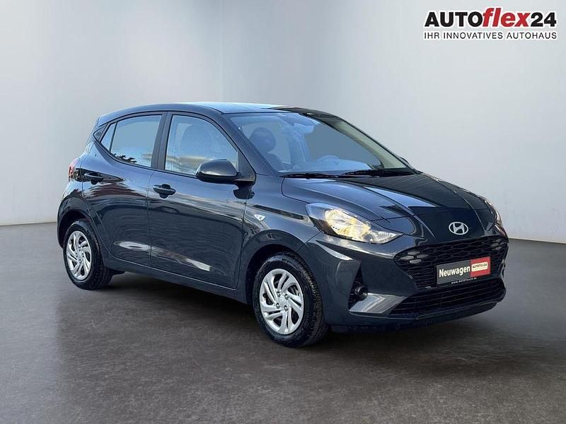 Meta blue metallic Neu 2025 Hyundai i10 Comfort Kleinwagen | 16.680 € (Guter Preis) - Bild 1/4