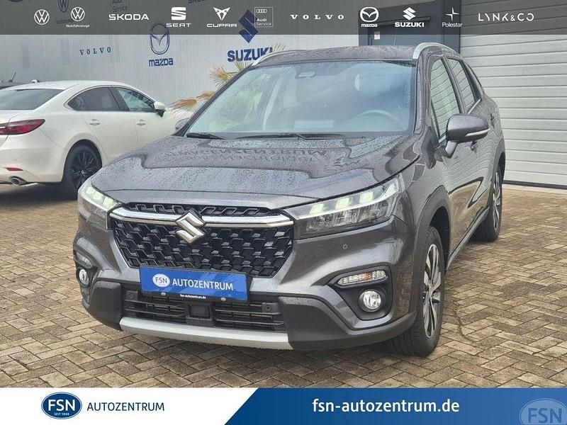 Grau Gebraucht 2022 Suzuki SX4 S-Cross Comfort SUV | 21.290 € (Etwas zu teuer) - Bild 1/4