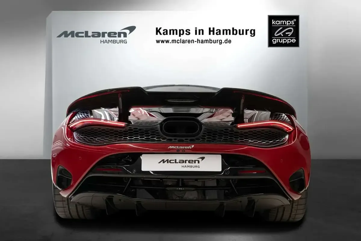 Gebraucht McLaren 600LT 751 PS (552 kW) 2024 Elite paint  amaranth red Coupé
