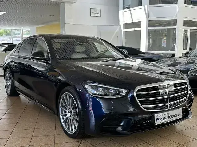 Gebraucht Mercedes S500 AMG line 435 PS (319 kW) 2022 Blau Limousine