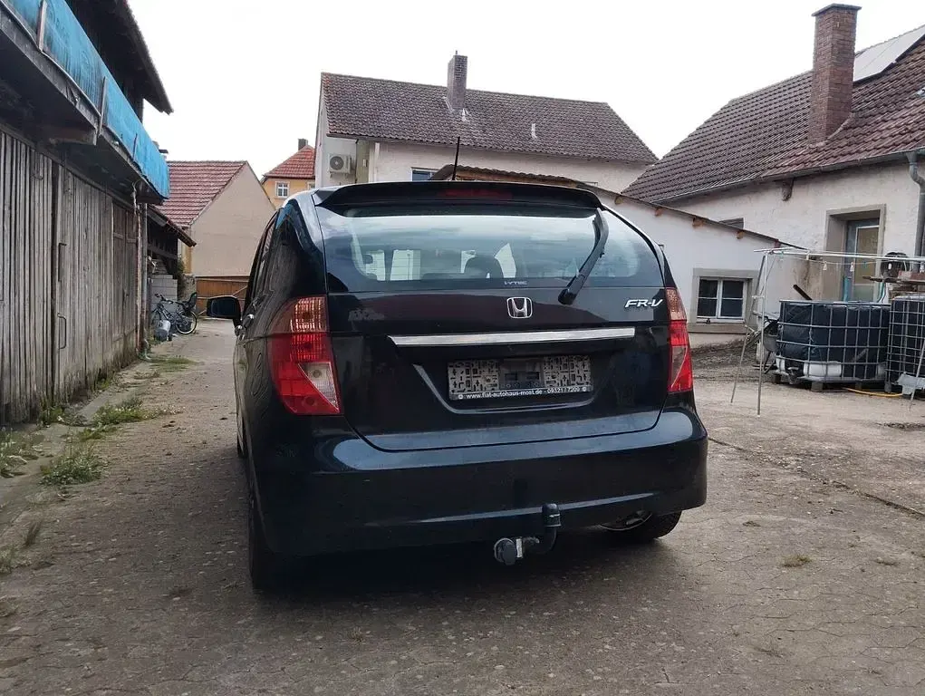 Gebraucht Honda FR-V Executive 140 PS (102 kW) 2007 Schwarz Van / Kleinbus