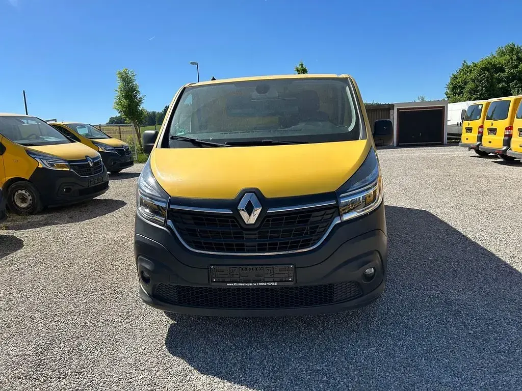 Gebraucht Renault Trafic R.S. 120 PS (88 kW) 2020 Gelb Van / Kleinbus
