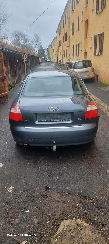 Second-hand Audi A4 163 CP (119 kW) 2002 Gri Berlinǎ