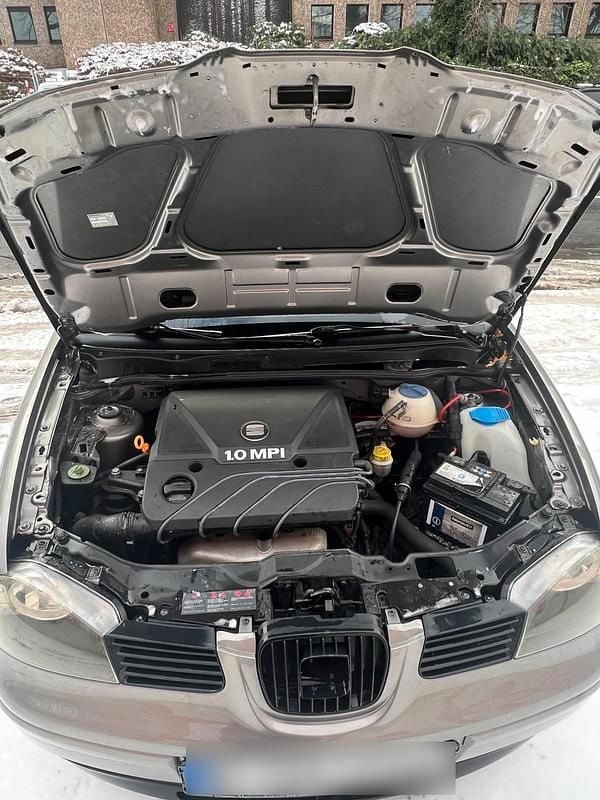 Gebraucht Seat Arosa 50 PS (36 kW) 2002 Grau Kleinwagen