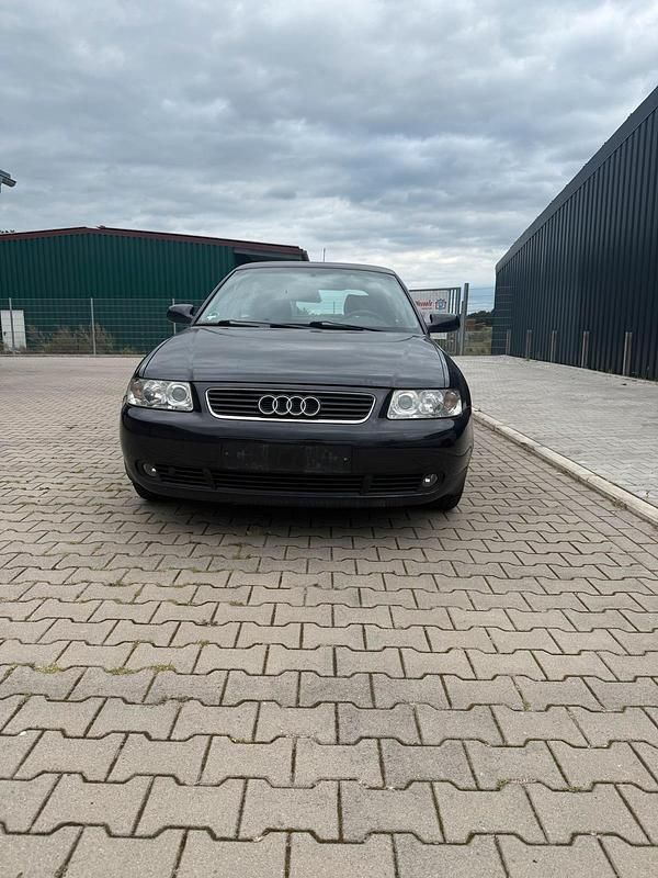 Schwarz Gebraucht 2004 Audi A3 Kleinwagen | 2.600 € (Superpreis) - Bild 1/4