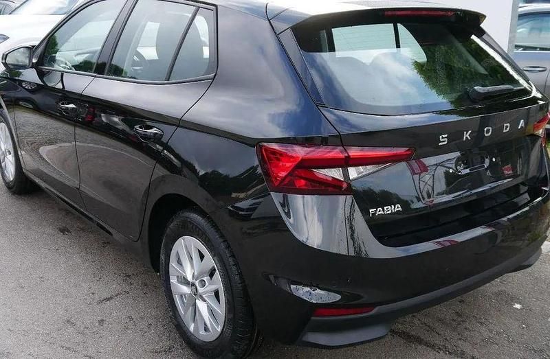 Neu Skoda Fabia Selection 116 PS (85 kW) 2025 Schwarz Kleinwagen