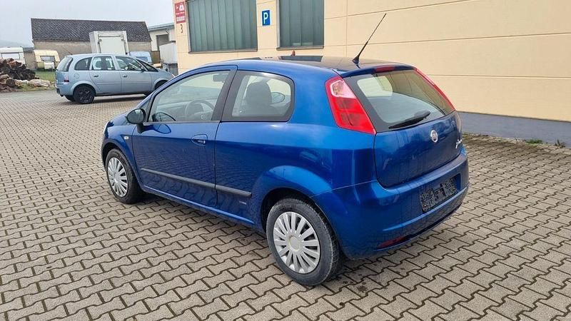Gebraucht Fiat Grande Punto Dynamic 77 PS (56 kW) 2008 Kleinwagen