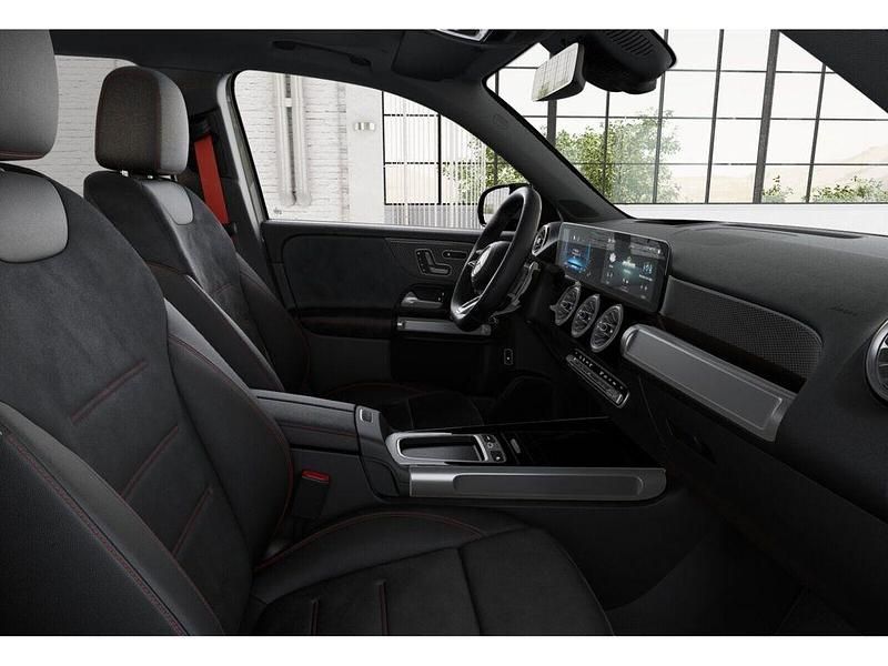 Gebraucht Mercedes GLB35 AMG 306 PS (225 kW) 2024 Grau SUV