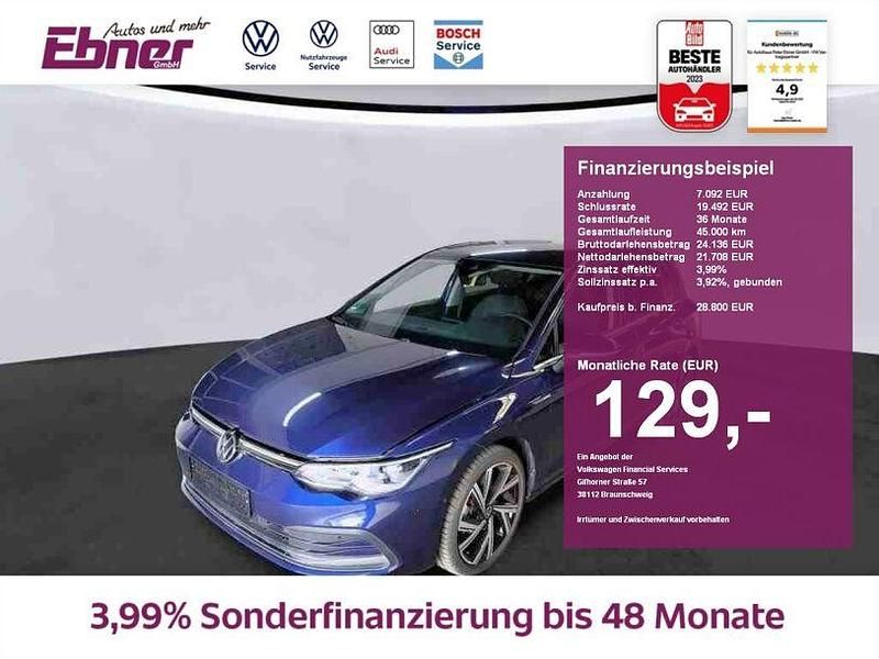 Atlanticblue (metallic) Gebraucht 2023 VW Golf VIII Sport Limousine | 28.800 € (Fairer Preis) - Bild 1/4
