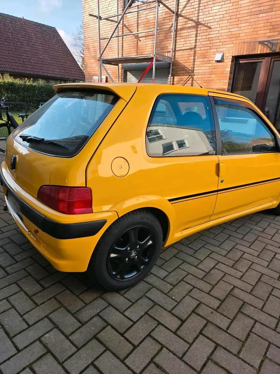 Gebraucht Peugeot 106 Sport 60 PS (44 kW) 2001 Gelb Kleinwagen